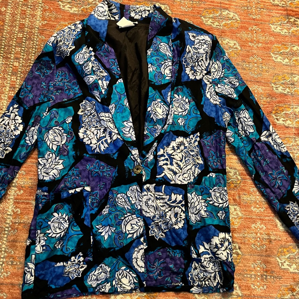 Vintage Oversized Blazer with Pattern and pockets